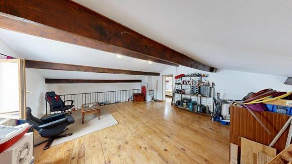 Spacieux et lumineux appartement duplex rénové