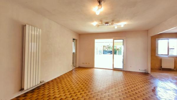 Maison de 76.83 m² - 3 chambres avec véranda et garage de 15,83m² – Terrain de 782 m² – DPE D