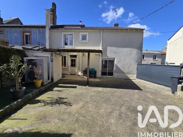 Maison à vendre 6 pièces 117 m² Mauges-sur-Loire
