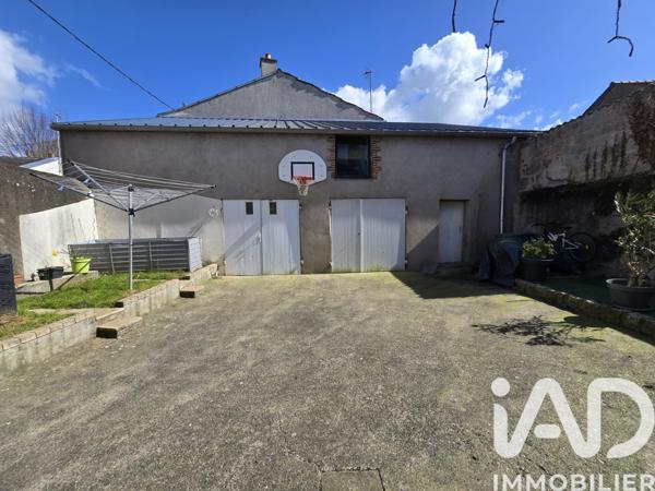 Maison à vendre 6 pièces 117 m² Mauges-sur-Loire