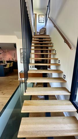 Vaux-sur-Mer (17640) Lignes épurées et horizon bleu – Villa moderne à deux pas des plages au prix de vente 997 500.00 € HAI