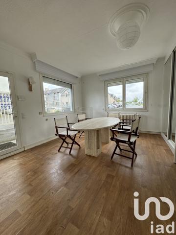 Maison à vendre 6 pièces 131 m² Saint-Coulomb