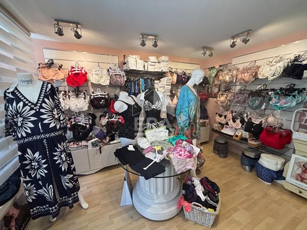 FONDS DE COMMERCE VITRINE HERICOURT  62 M²