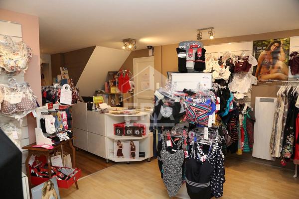 FONDS DE COMMERCE VITRINE HERICOURT  62 M²