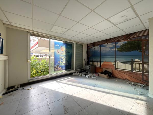 Cagnes-sur-Mer (06800) LOCAL PROFESSIONNEL AU CROS DE CAGNES