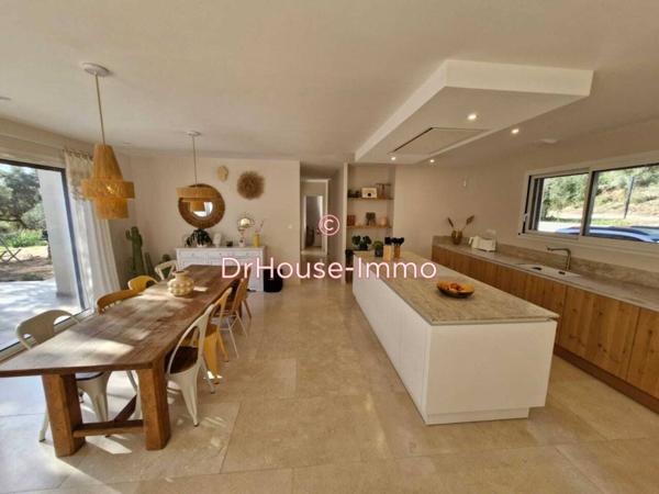 Maison à vendre 5 pièces de 158 m²