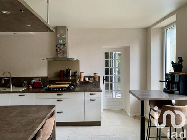 Maison à vendre 7 pièces 198 m² Fouchères