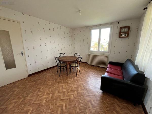 Maison individuelle à vendre à Saint-Vallier en Saône-et-Loire (71230), ref : 063/1475   
BOIS FRANCS