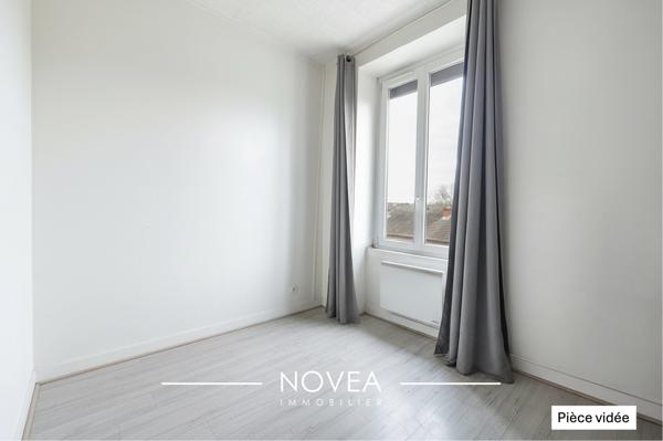 Appartement T5 en duplex – 94,63 m² Carrez (113,55 m² au sol) – Petite copropriété