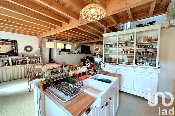 Maison 10 pièces de 268 m² à Quillan (11500)