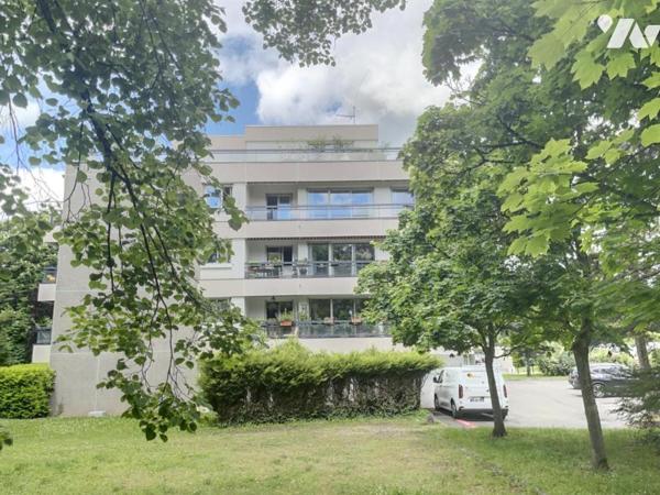 Appartement 5 pièces 116 m² garage cave parking