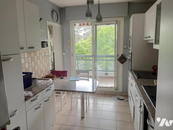 Appartement 5 pièces 116 m² garage cave parking