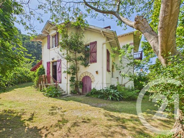 Maison à vendre  4 pièces - 110 m 2   ASCAIN  - 64