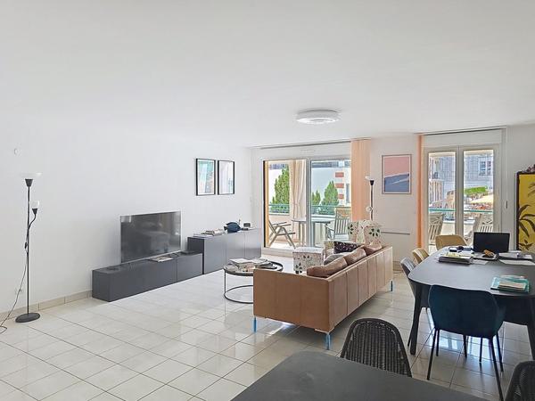 Appartement
         3 pièces
        - 92 m²