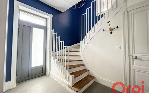 Maison à louer    4 pièces •  Lyon 3