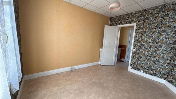 Appartement ancien à vendre à Saint-Memmie dans la Marne (51470), ref : 51001-86