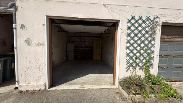 Appartement ancien à vendre à Saint-Memmie dans la Marne (51470), ref : 51001-86