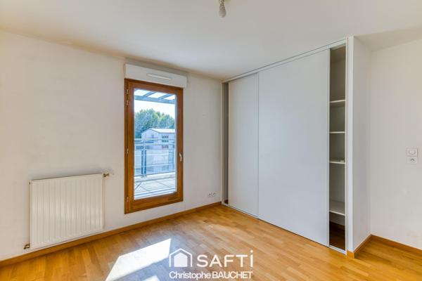 Appartement 3/4P en duplex avec terrasse à Bourg