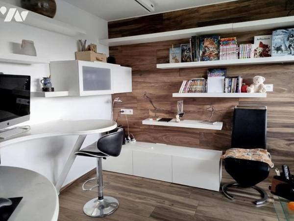 LAVAL, Appartement type 5