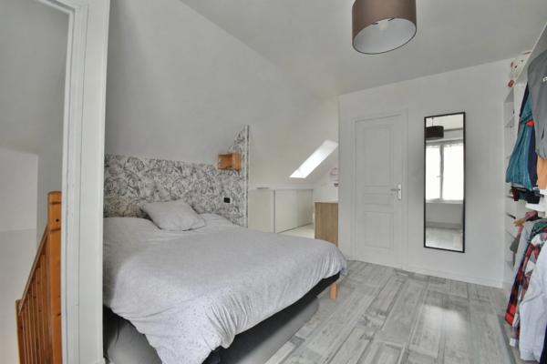 Appartement duplex 2 pièces en rez de jardin de 51.50 m² à LAVAL (53)