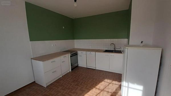 Location - Maison Val-d'Izé 35450 4 pièces 95 m 2 1350 m 2