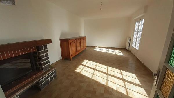 Location - Maison Val-d'Izé 35450 4 pièces 95 m 2 1350 m 2