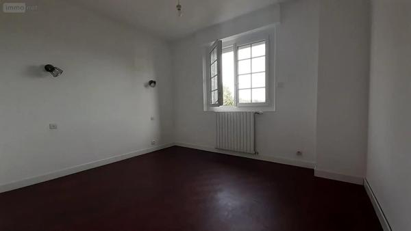 Location - Maison Val-d'Izé 35450 4 pièces 95 m 2 1350 m 2