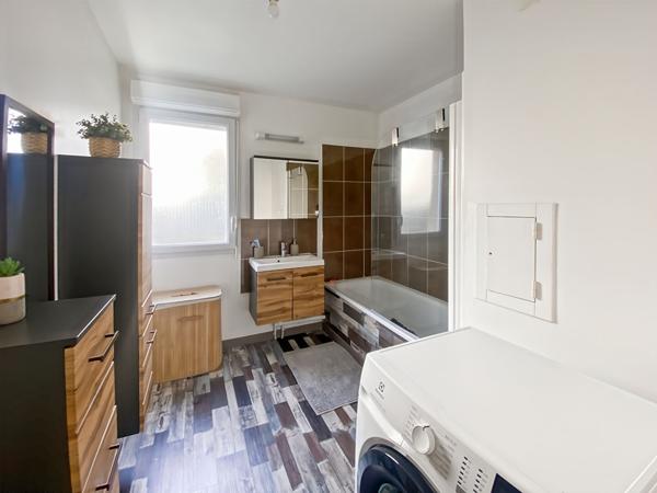 Appartement Vaureal F4 avec 3 chambres et jardin