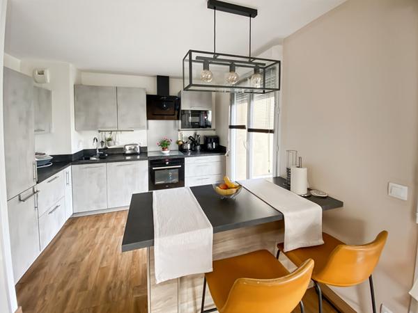 Appartement Vaureal F4 avec 3 chambres et jardin
