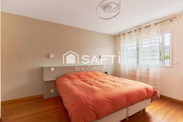 CESSON- SEVIGNE: Maison familiale 6 ch. 179 m²