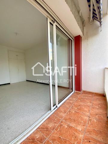 APPARTEMENT + PLACE DE STATIONNEMENT + CAVE