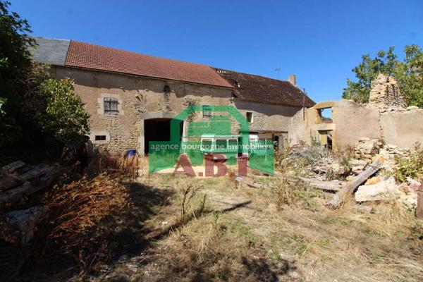 58, ancien corps de Ferme indépendant - grand potentiel sur 1515m² de terrain.
