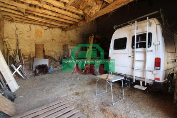 58, ancien corps de Ferme indépendant - grand potentiel sur 1515m² de terrain.
