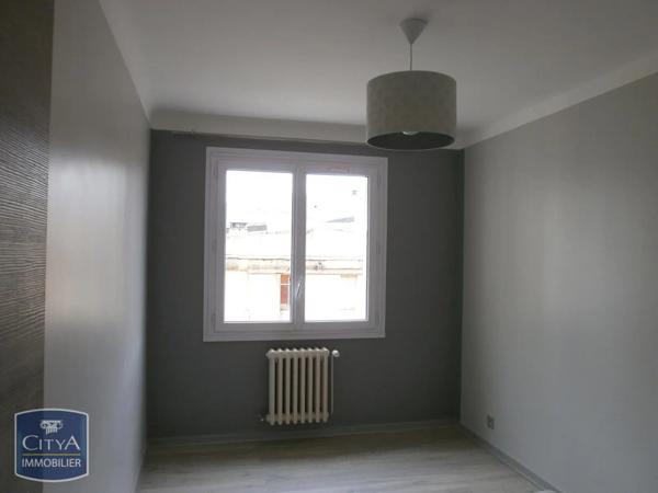 Appartement à louer 3 pièces 67.26m² Aix-les-Bains (73100)