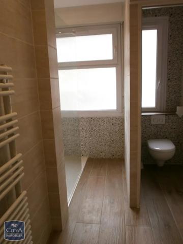 Appartement à louer 3 pièces 67.26m² Aix-les-Bains (73100)