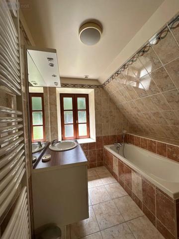 Location - Maison Saint-Pardoux-le-Neuf 19200 4 pièces 96 m 2