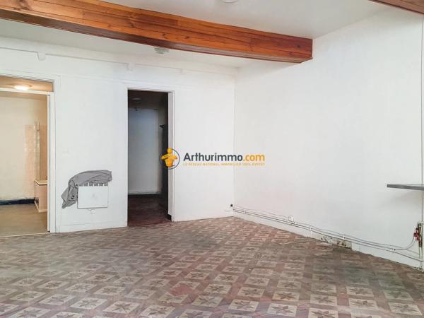 Location                                                      Appartement
                        
                     2 pièces                      43 m2                     à Perpignan