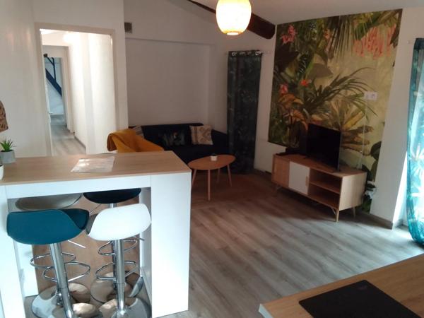 Location                                                      Appartement
                        
                     3 pièces                      45 m2                     à Perpignan