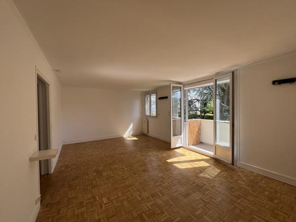 Appartement à louer 1 250 € CC Eaubonne 4 p 65 m² DPE C