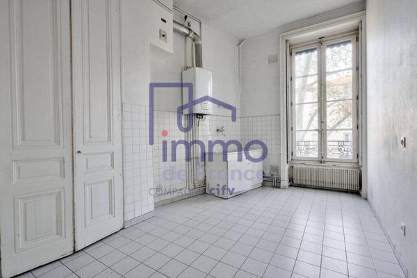 Lyon 2  Appartement d'exception au charme de l'ancien
