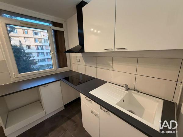 Location appartement 3 pièces 67 m² Savigny-sur-Orge