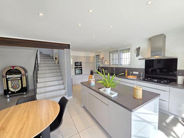 Maison Montélimar 4 pièces 110 m2