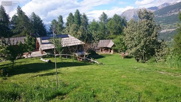 Achat - Maison Baratier 05200 7 pièces 130 m 2 50000 m 2