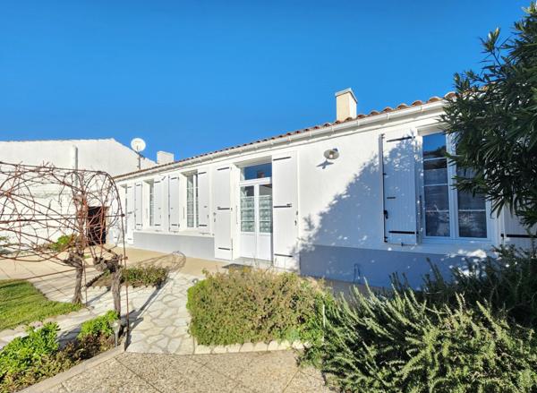 À vendre – Maison de plain-pied à 100 mètres de la mer – La Cotinière (Saint-Pierre-d’Oléron)