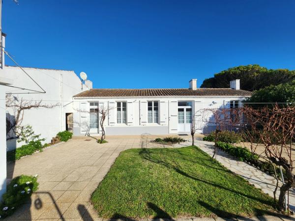 À vendre – Maison de plain-pied à 100 mètres de la mer – La Cotinière (Saint-Pierre-d’Oléron)