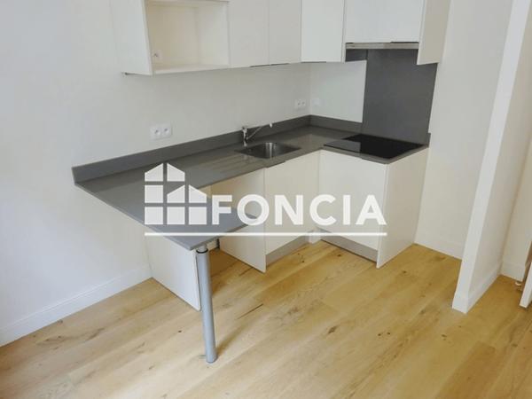 Location Appartement 2 pièces 45 m² - 7 RUE DU COEUR COURONNE Dieppe 76200