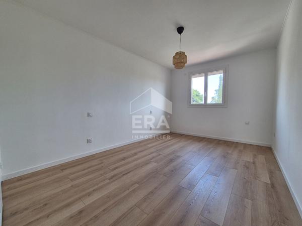 Maison totalement renovée à vendre à Saint Cyprien - Confort moderne