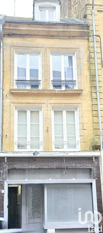 Immeuble à vendre 109 m² Sedan