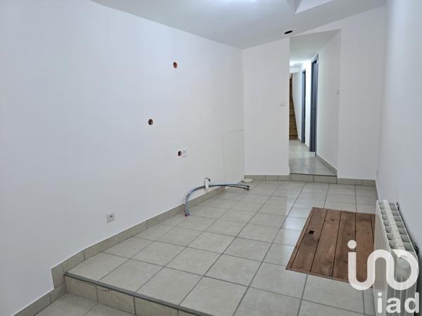 Immeuble à vendre 109 m² Sedan