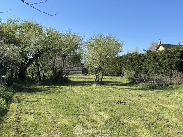 Terrain à bâtir 734 m² à Mazé-Milon 49630